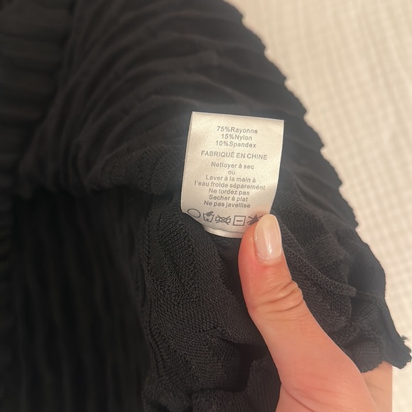 John + Jenn black textured bodycon sweater dress - Picture 10 of 10